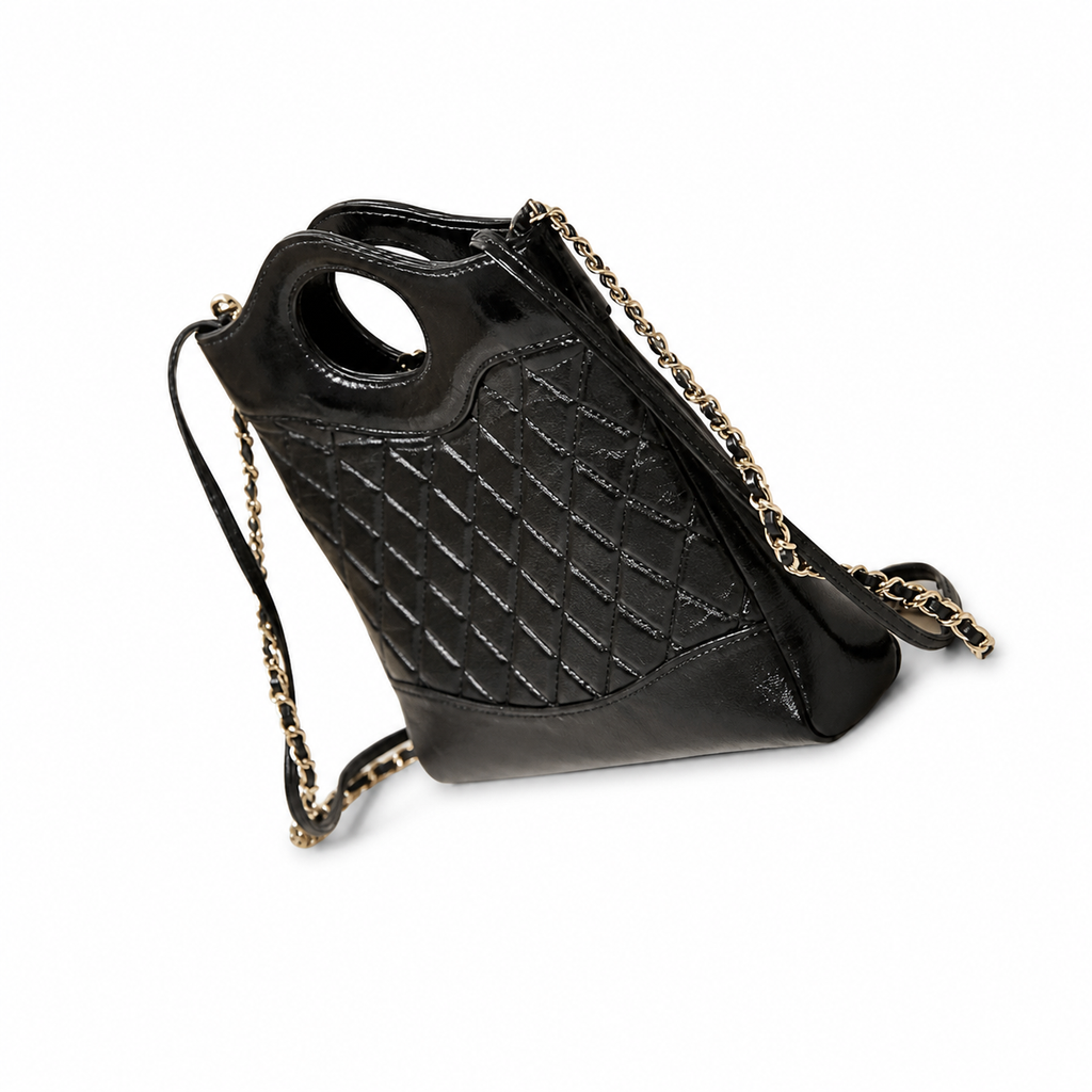 Chanel Classic Quilted Flap Bag | CC Turn-Lock Leather Chain Strap — 22x23cm