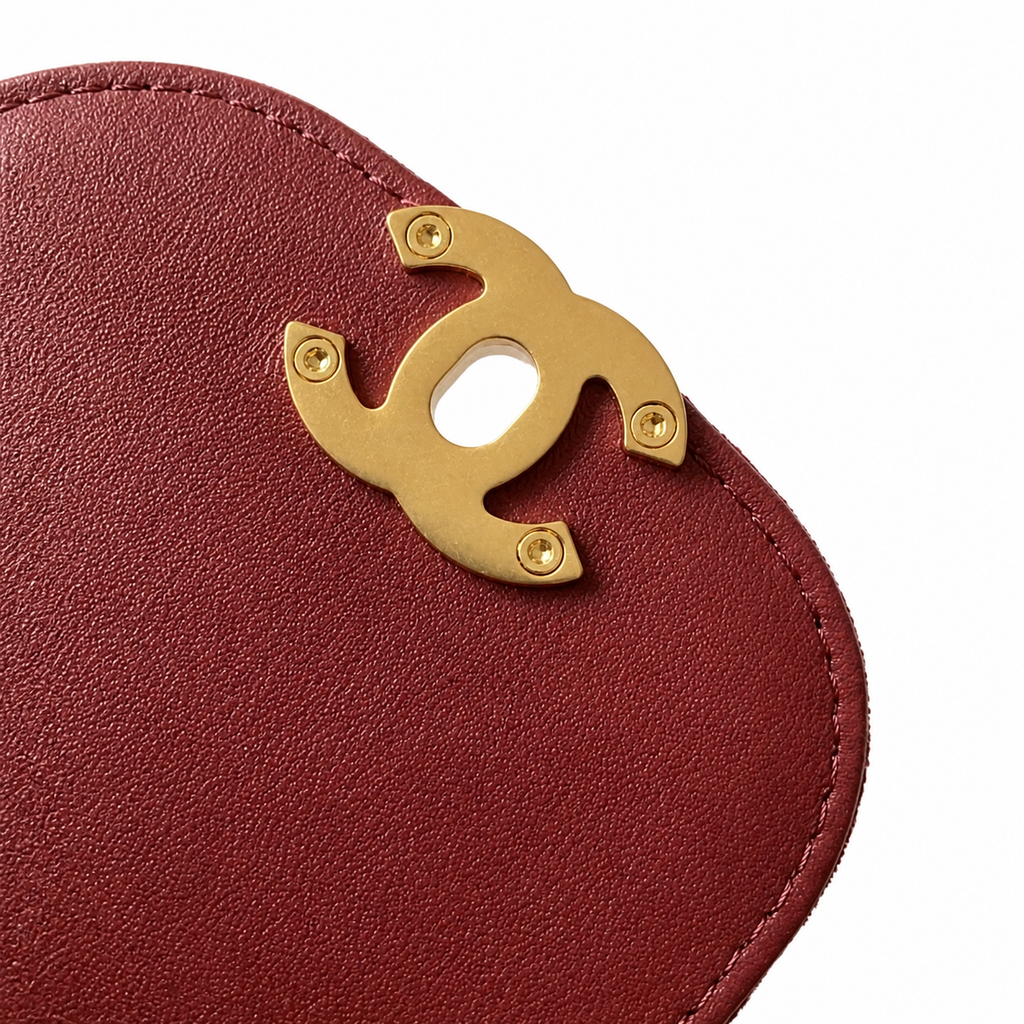Chanel Refined Essence Mini Bag 13x19x7cm